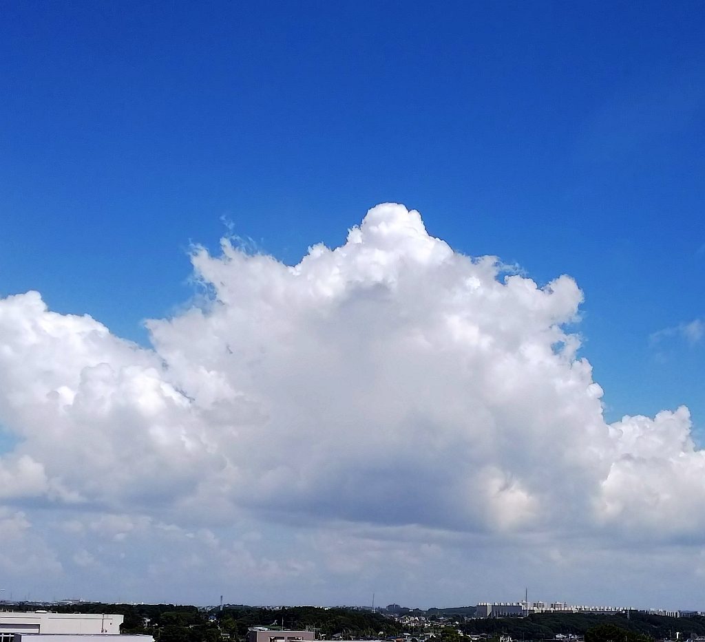 夏空イメージ